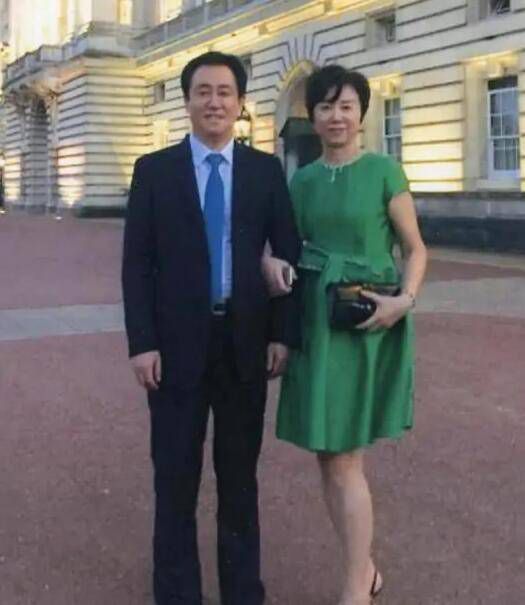 美女久久精品