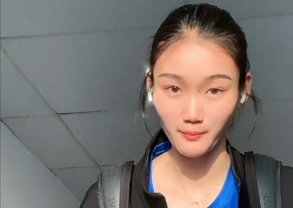 邻家大贱谍 下载