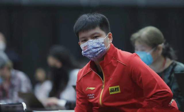 美女主播大尺度色诱热舞视频