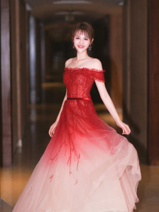 free美女女同性